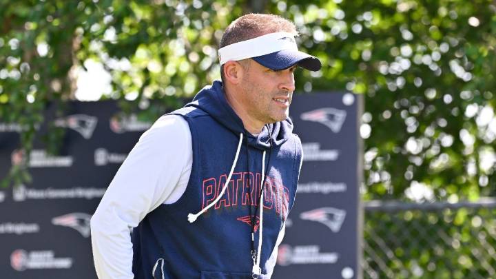 Josh McDaniels, Tom Brady highlight Patriots-Raiders connections – NBC Boston