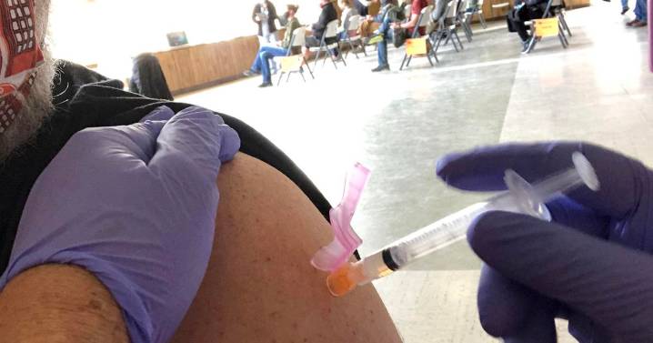 Arizona governor signs executive order helping keep COVID shots available to all residents
