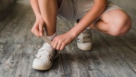 Vuelta al cole 2025: ¿Es el calzado respetuoso o barefoot bueno para los niños?
