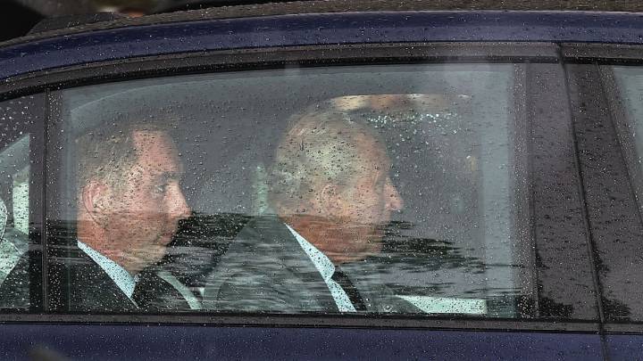 Carlos III y el príncipe Enrique se reúnen tras 19 meses de distanciamiento