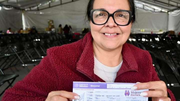 ¿Qué Día Cae Primer Pago de Pensión Mujeres Bienestar 60 a 64 Años? Apoyo Llega en 2025