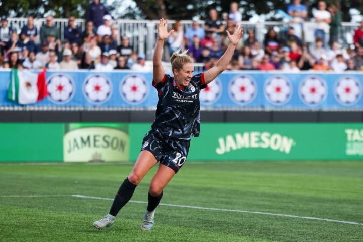Orlando Pride lose in Chicago as Stars fans celebrate