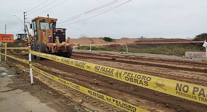 Paralizan obra en vía Trujillo