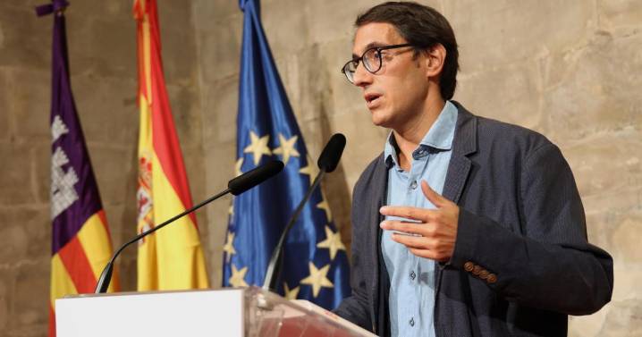 El PSIB pide a Prohens «medidas valientes» de contención turística tras otro año «de récord»