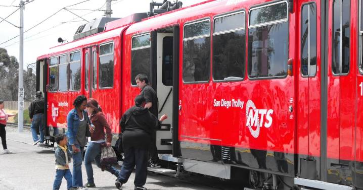 Este 1 de octubre viaja gratis en trolley y autobús en San Diego