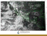 Lorena está a 350 km al sur-sureste de Cabo San Lucas, Baja California Sur