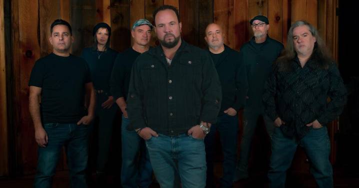 Mellencamp tribute band to kick off the festivities