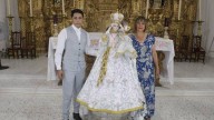 Visten a Nuestra Señora del Rosario de ‘lucero del amanecer’ para iniciar su fiesta