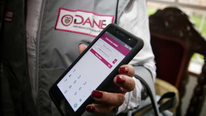 DANE ofrece empleo con salarios de hasta $3 millones para 491 personas en septiembre 2025: así puede inscribirse