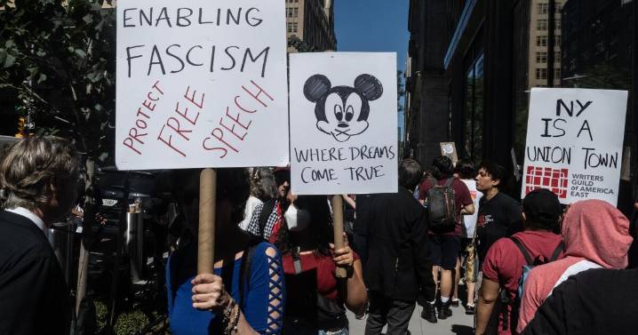 Film and TV writers — and Michael Eisner — blast Disney for benching Jimmy Kimmel