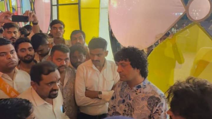 Muslim drummers at Surat Garba event sparks controversy, organisers apologise