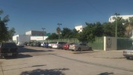 Hombre es misteriosamente herido de bala en un pie mientras estaba en puente peatonal en Cuencamé