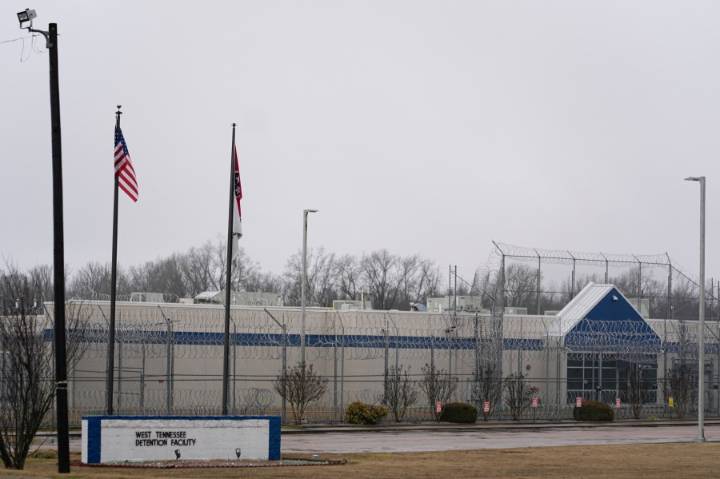 Immigrant detainees begin arriving at former prison in rural Tennessee town