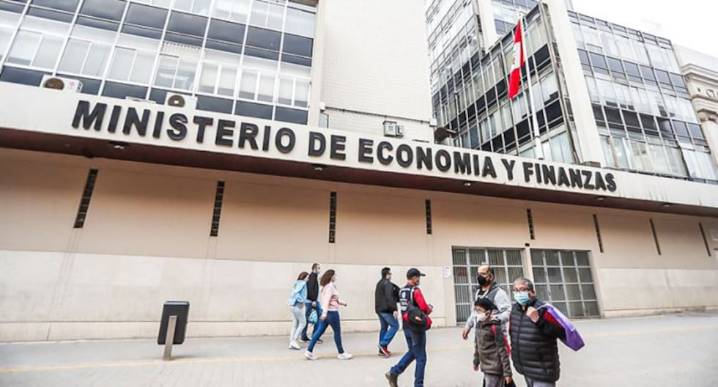 Ejecutivo presentó proyecto de Ley de Presupuesto 2026 ¿de qué trata y cuándo será sustentado?