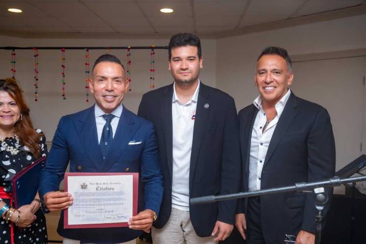 Juan Chipoco recibe el premio Empresario del Año en la Perú to the World Expo de Nueva York