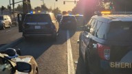 Un niño robó el carro de sus padres y desató una persecución policial en California: todo terminó muy mal