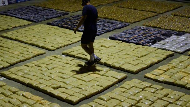 EEUU quita certificación de aliado antidrogas a Colombia, el mayor productor de cocaína