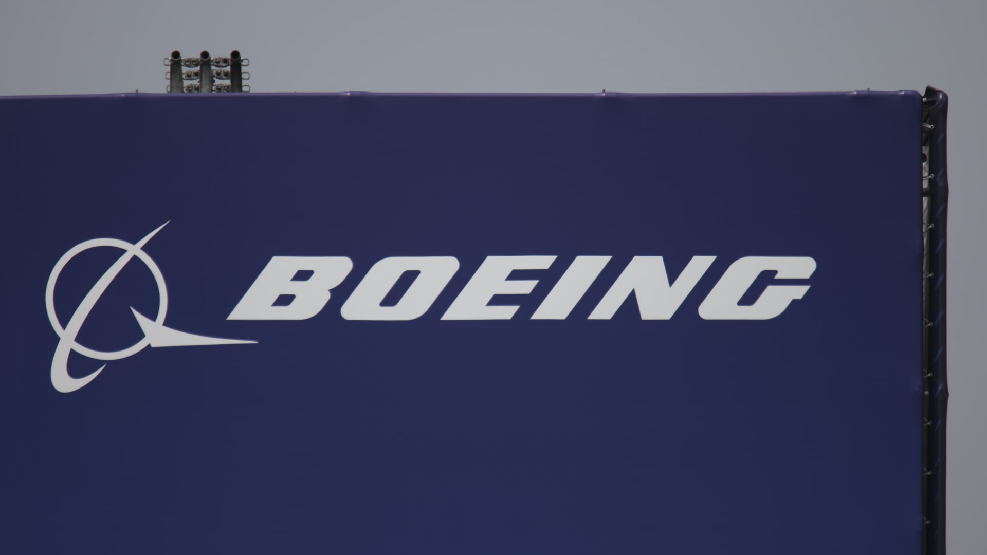 FAA proposes to fine Boeing $3.1 million over widespread safety violations