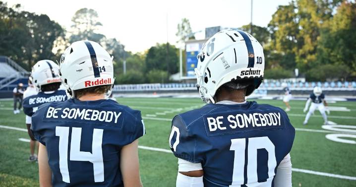 Marietta honors Lemon Street legacy with signature uniforms