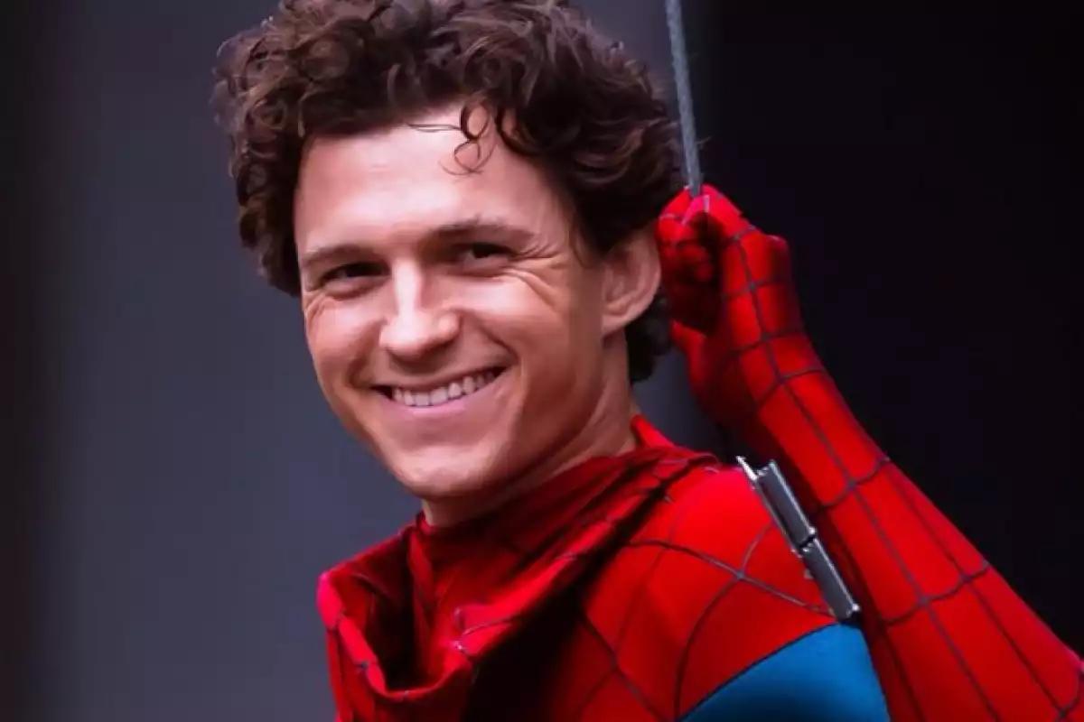 Tom Holland sufre caída en rodaje de Spider-Man: este es su actual estado de salud