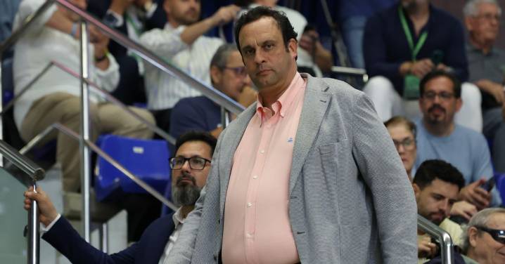 Málaga reclama medio millón en sobrecostes indebidos a la empresa del aparcamiento por el que cesó al gerente de Smassa