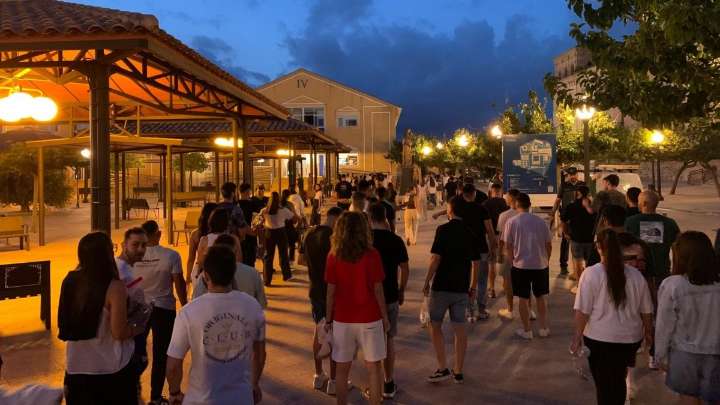 Casi dos mil aspirantes se examinan en Murcia para acceder a la Guardia Civil