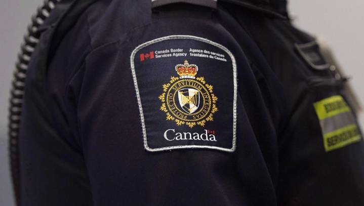 Canadian airports experiencing CBSA system outage