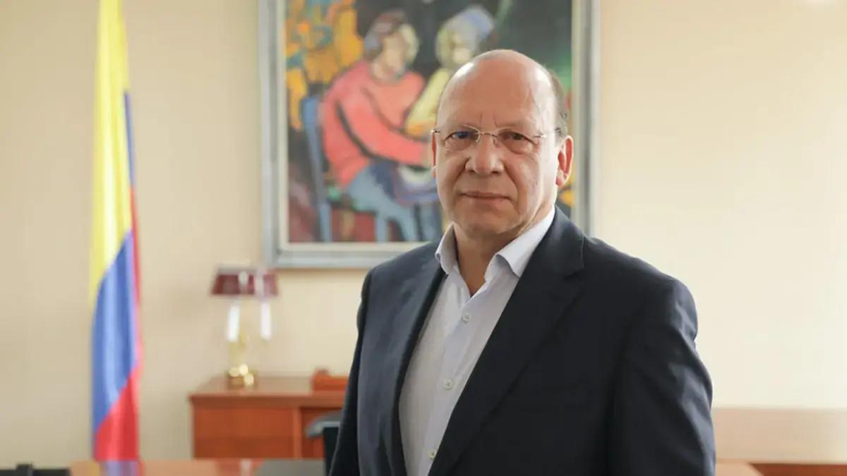 Ministro de Hacienda, Germán Ávila, propone bajar 10 billones de pesos el Presupuesto General del 2026