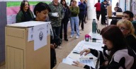 En minutos se conocerán los primeros resultados: crece el optimismo en Fuerza Patria y la cautela en la LLA