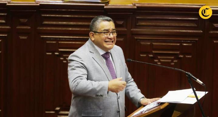 Juan José Santiváñez: un sector del Congreso apunta a blindarlo de nueva censura por un aspecto procedimental