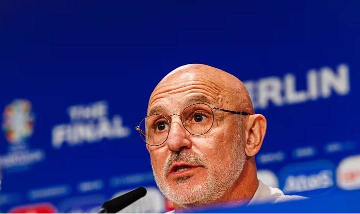 De la Fuente: «Lamine Yamal soporta una presión mediática descomunal»