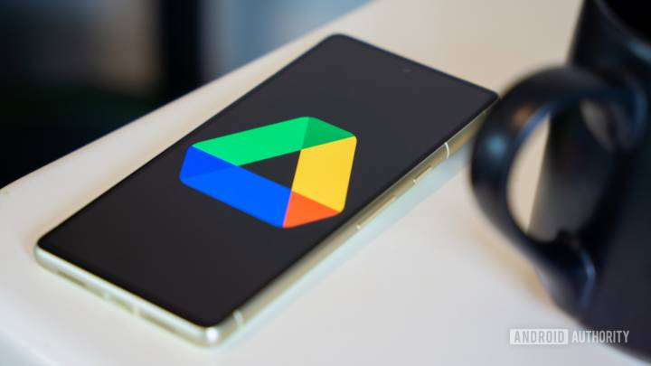 Google Drive’s Gemini collaboration finally comes to Android and iOS apps