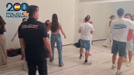 La Policía Nacional enseña técnicas de autoprotección a los futuros sanitarios en Zaragoza