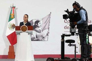 Sheinbaum califica de “pura politiquería” denuncia contra Andy López Beltrán