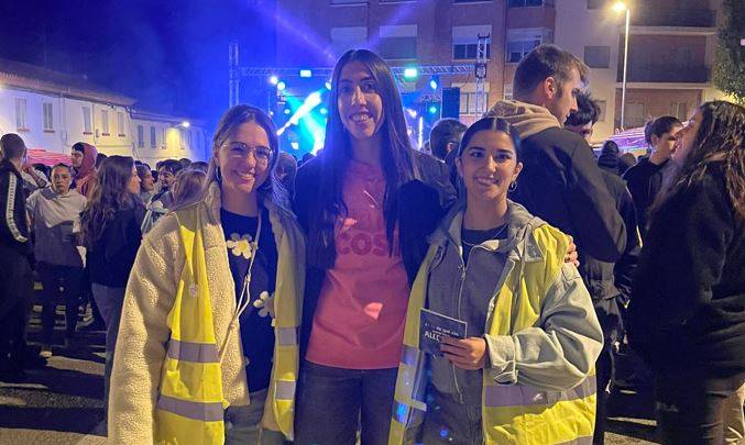Dinamizadores de calle en Teruel alertan sobre los peligros del consumo de alcohol entre los jóvenes