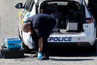 Abatido el padre fugitivo que raptó a sus hijos durante cuatro años en un bosque de Nueva Zelanda