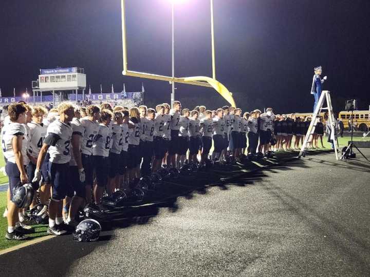 Hudson football takes care of business in 35