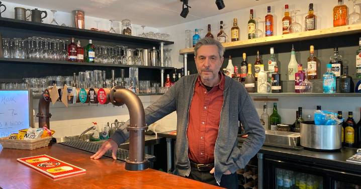 New café and arts space dedicated to Cambridge rock star opens its doors