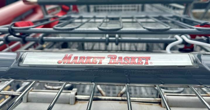 Market Basket board fires CEO Arthur T. Demoulas