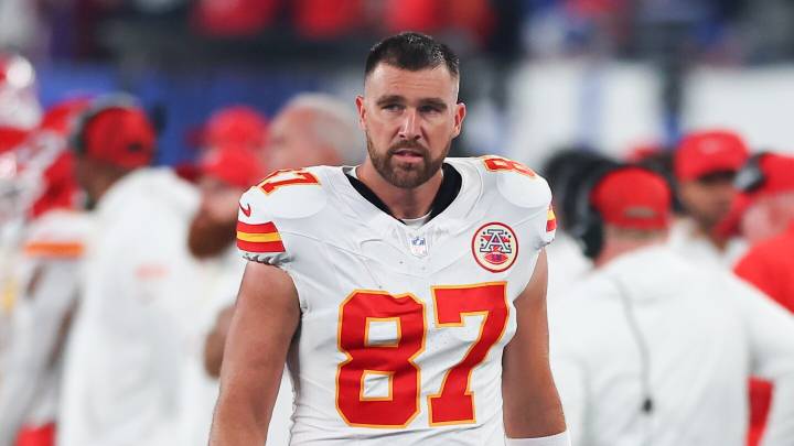 Travis Kelce downplays heated sideline exchange with Andy Reid