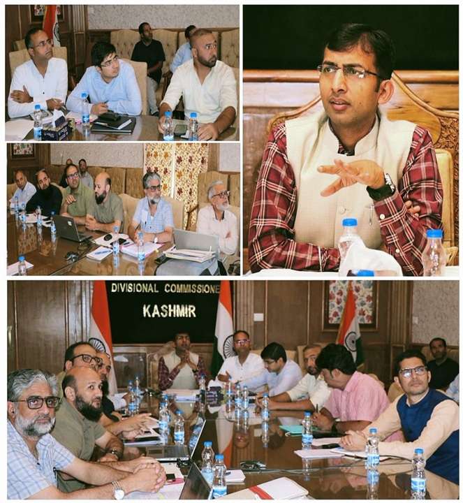 DivCom Kashmir issues directions over flood mitigation plan