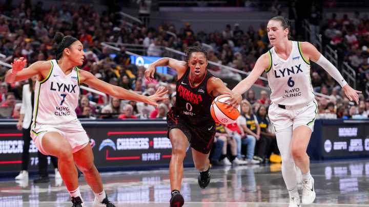 Indiana Fever guards Odyssey Sims, Kelsey Mitchell talk win over Minnesota Lynx