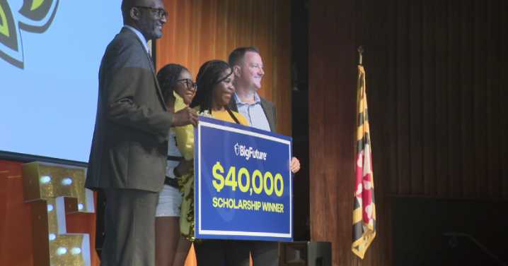 Anne Arundel County high school senior and her mom shocked by surprise $40,000 scholarship