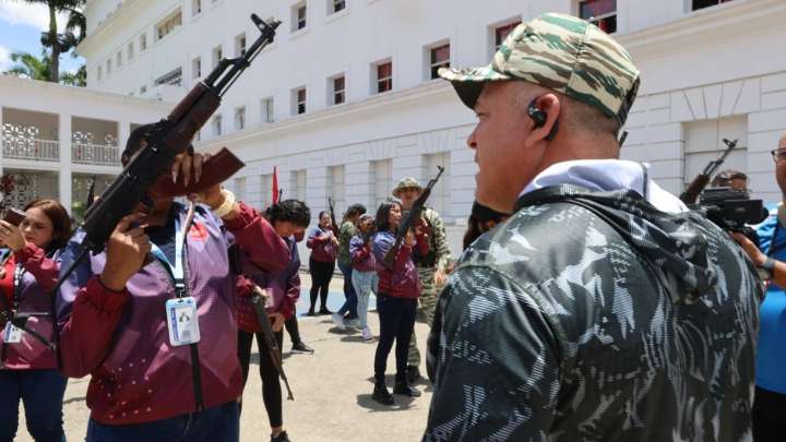 Se activa Guardia de Honor Presidencial en jornada de adiestramiento militar: El pueblo va a los cuarteles