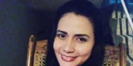 Mujer cae de un cuarto piso tras discutir con su pareja