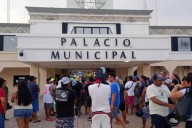 Suspenden de sus labores a cinco agentes de la SSC, implicados en el fallecimiento del pescador en Playa del Carmen