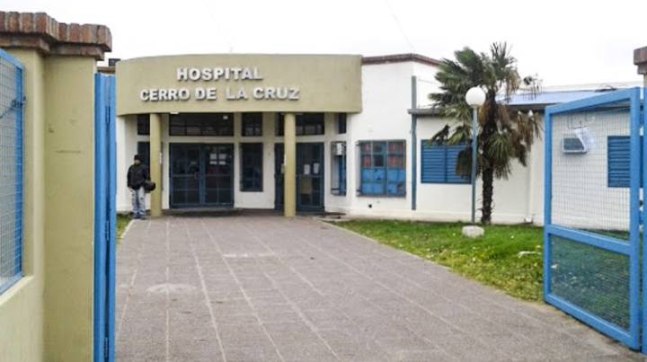 Vecina sobrevive a un incendio y denuncia intento de homicidio en su hogar