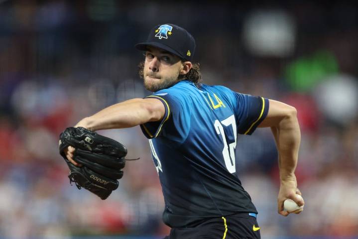 Deadspin | Phillies handle Twins behind Aaron Nola's gem