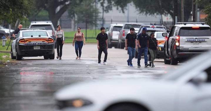 2 detainees killed and another critically injured in Dallas ICE facility, Homeland Security says