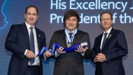 Juan Grabois denunciará a Javier Milei por quedarse con u$s1 millón del Premio Génesis de Israel